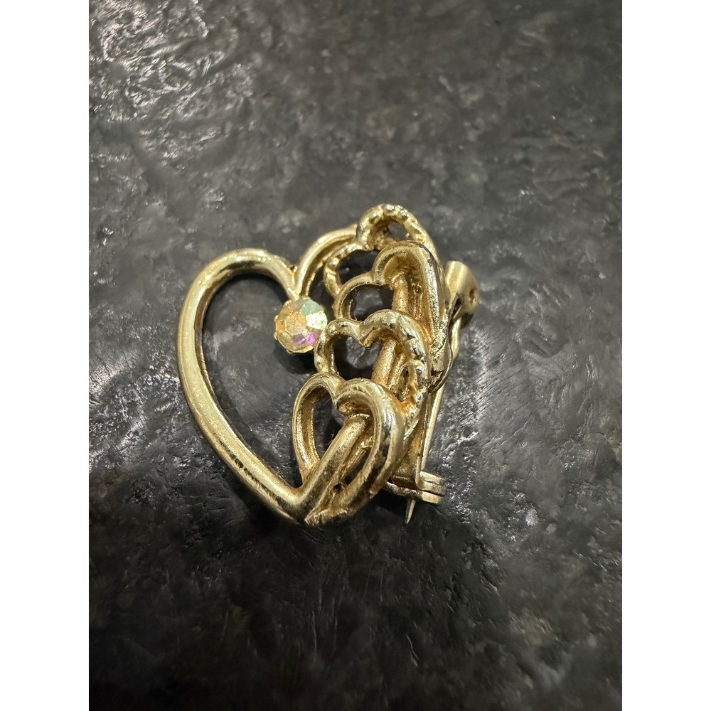 Vintage Heart Brooch Gold Tone Faux Pearl Retro Costume Jewelry Small AJU12